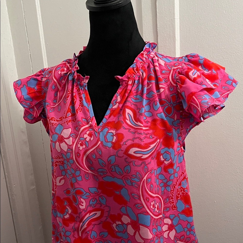 SUGARLIPS Sao Paulo Garnet Bellissima
Ruffle Sleeve Top - Picture 4 of 15
